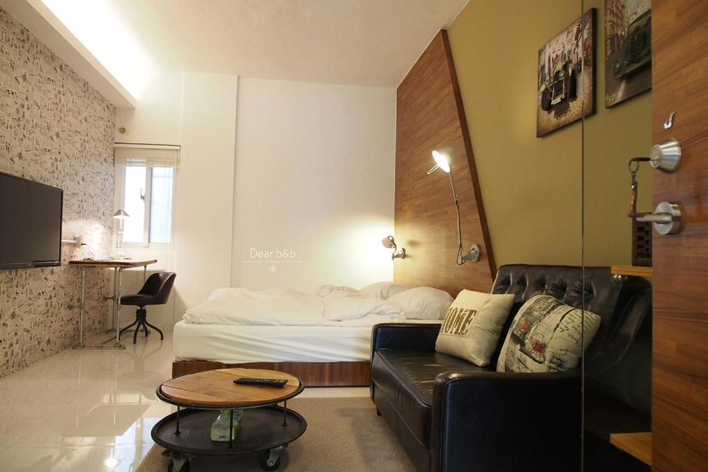 No 37 Homestay Tainan Exterior photo
